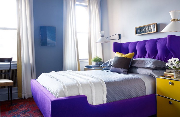 pat tapițat culoare pantone ultra violet design interior