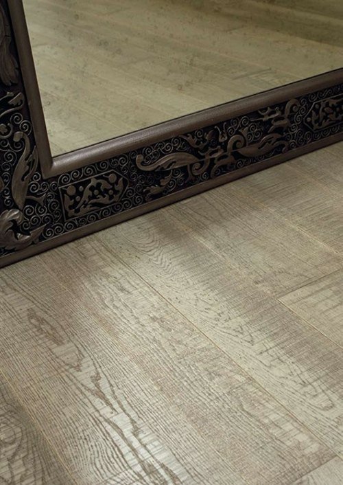 podea modernă - lemn de stejar deschis