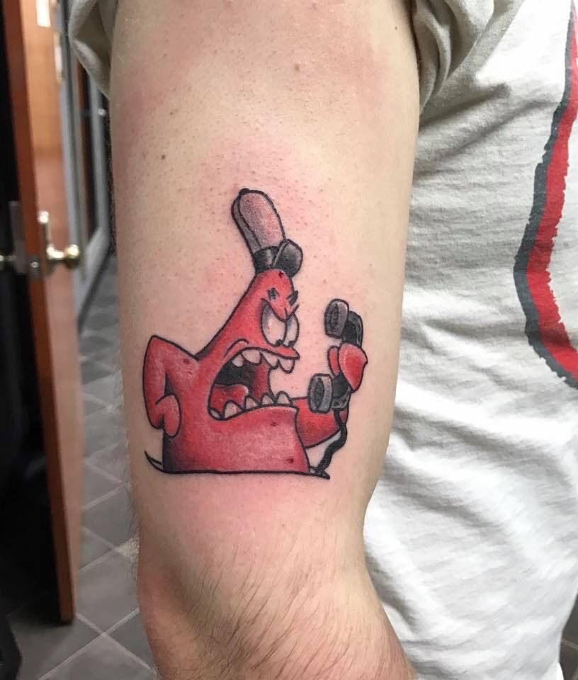 Estrela de Patrick Star Tattoo para homens no braço