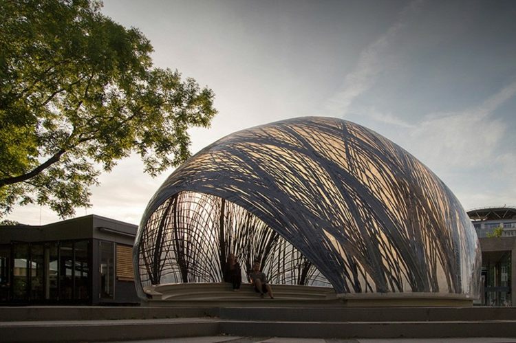 pavilion inspiratie carbon bule de aer apa paianjen idee studenti