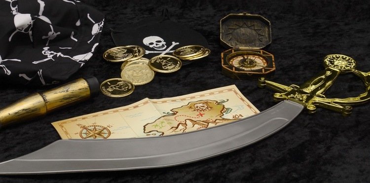 Vânătoare de comori petrecere pirat monede de aur craniu steag