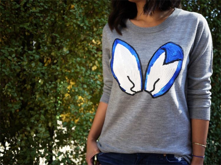 Pulover înfrumusețat cu paleți - Detaliu Bugs Bunny Pulover-înfrumusețează-paiete-idei-stick-on
