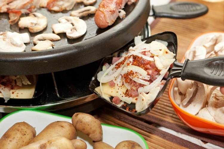 Ingrediente Raclette tigaie-grătar-gătit