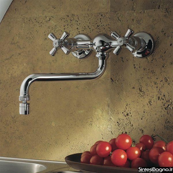 Manere de perete pentru robinete de bucatarie retro Manere de perete pentru robinete de bucatarie retro