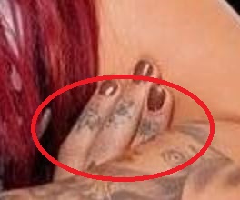 Rubino pirštų tatuiruotės