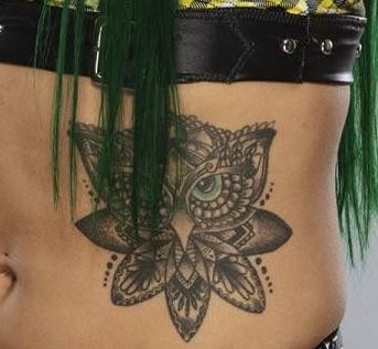 Rubino pilvo tatuiruotė