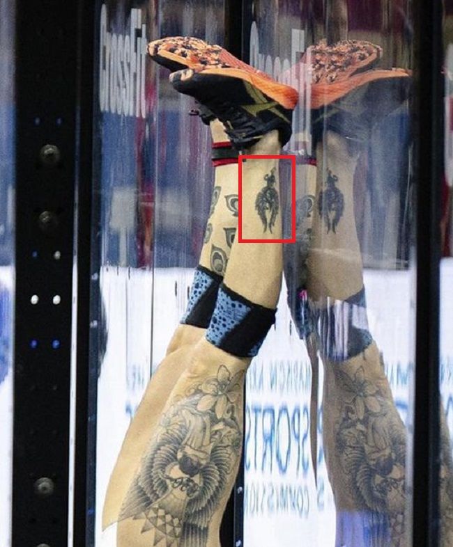 Samantha Briggs-Tattoo-Leg-Tat