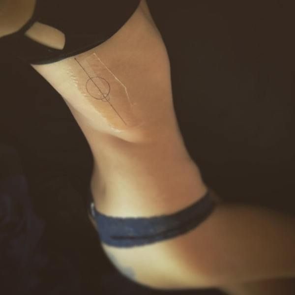 La migliore via d'uscita è sempre attraverso- Sarah Hyland