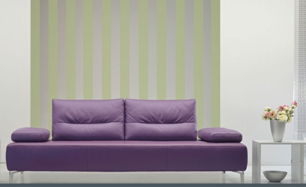 canapea piele mov dungi verzi tapet design perete tapet dungi verzi design perete living