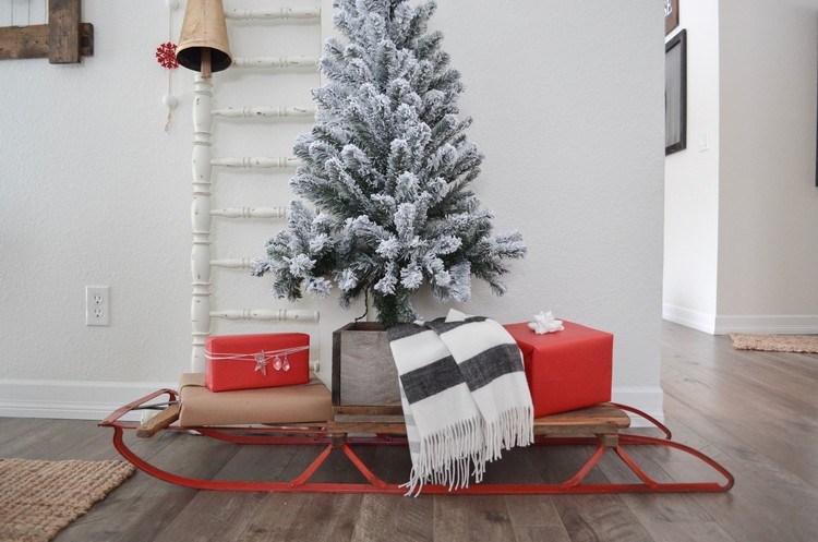 idei decor craciun interior cadouri sanie vintage