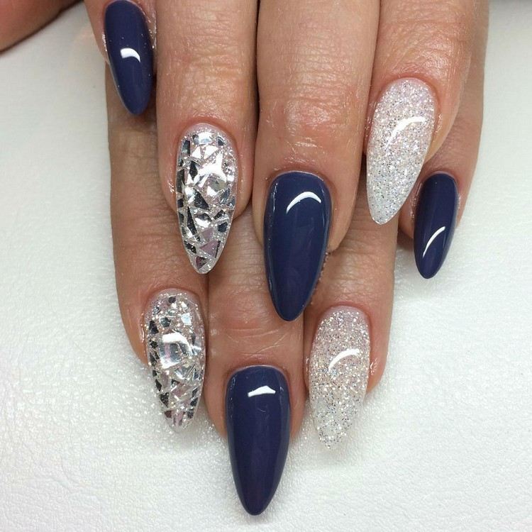 idei de design glamour pentru unghii cu Glass Nails modele-frumoase-unghii-spumante-cu-sticla-cuie