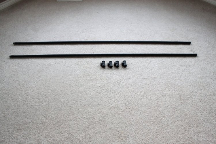 două țevi metalice necesită patru conectori de țevi Construiți singur un birou - idei-instrucțiuni-mobilier tubular-materiale-tuburi-conectori pentru tuburi