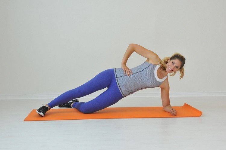 Scândurile laterale pentru începători așează genunchii