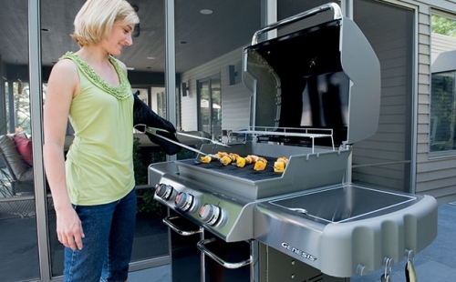 seif pe balcon gratar reglementări sfaturi de siguranță Grătar în siguranță pe balcon 7 regulamente sfaturi de siguranță