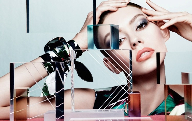 Anul Nou machiază idei pline de farmec