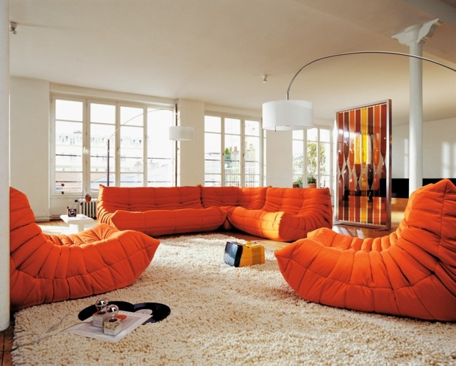 living modern eclectic amenajat canapea Living eclectic amenajat canapea cu două fotolii