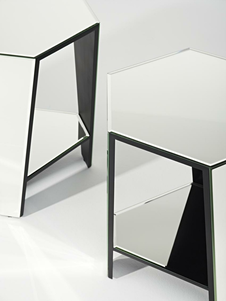 Designul oglinzii de la Deknudt Mirrors oglinda design modern luciu reflexie mobilier camera de zi