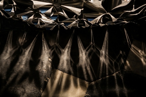 Lumină și umbră-LOTUS-DOME-Studio-Roosegaarde