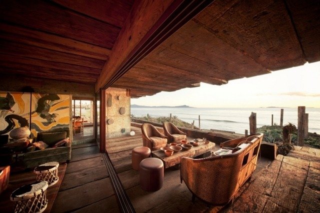 Beach House Indoor Rayban California Terasa cu vedere la ocean Materiale reciclate casă pe plajă lângă ocean în interiorul californiei cu vedere la ocean terasă materiale reciclate