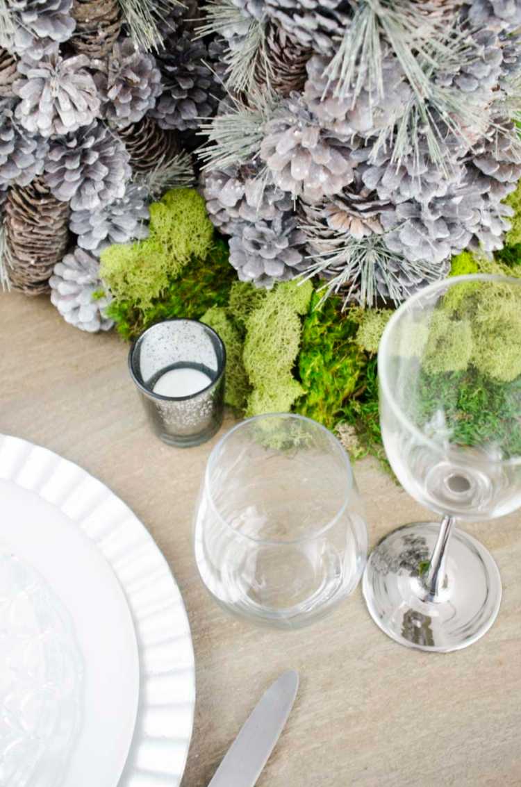 Conuri de pin înălbitor decor modern de masă conuri de pin de mușchi