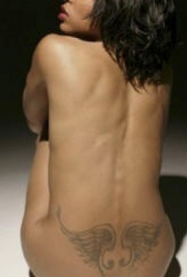 タラジPヘンソンウィングスタトゥー