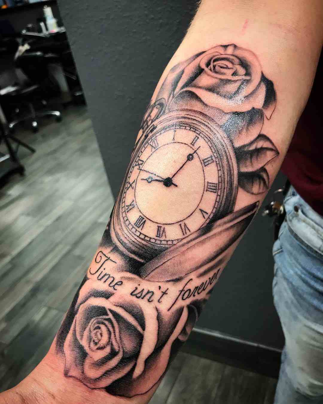 Înțeles ceas de buzunar ceas cu motiv de tatuaj cu trandafiri design pentru femei