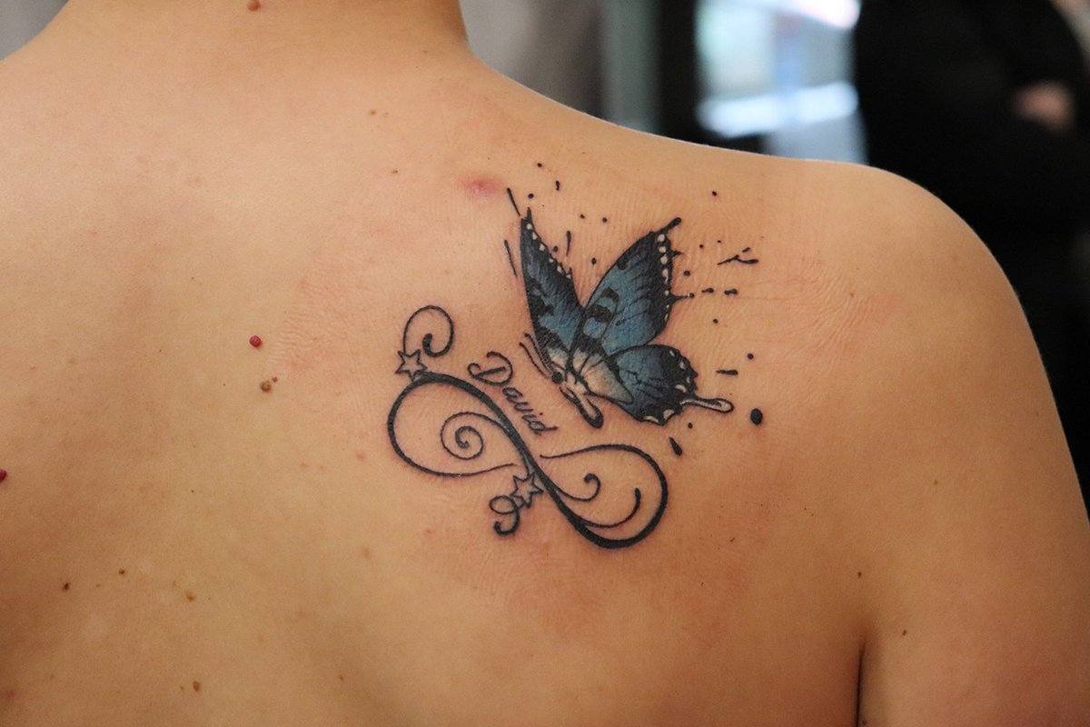 Înțeles tatuaj design fluture infinit semn tatuaj idei pentru femei