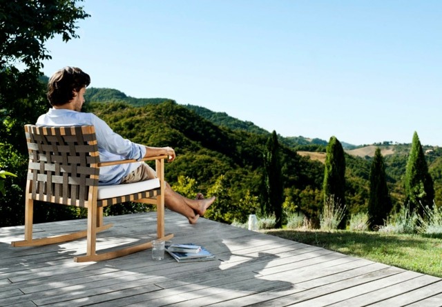 Scaune lemn terasa casa munti vara