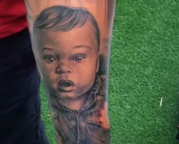 Tatouage bébé Thierry