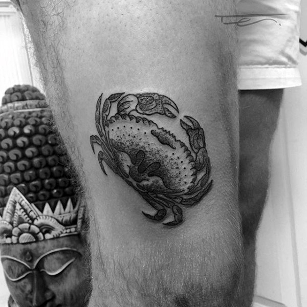 Tatuaggio di granchio su tailandese