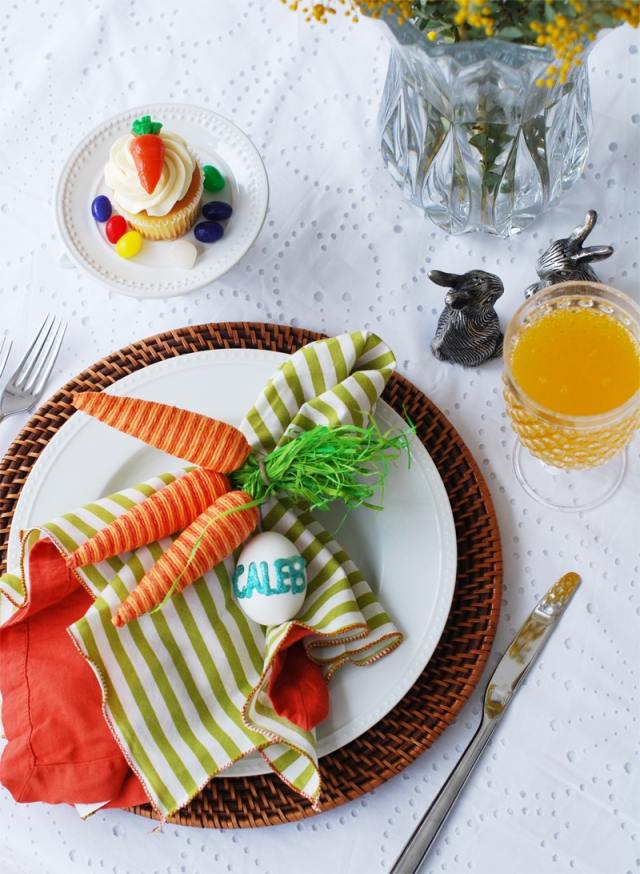 decorare masa inel servetele pascale morcovi cupcake ratan toaleta