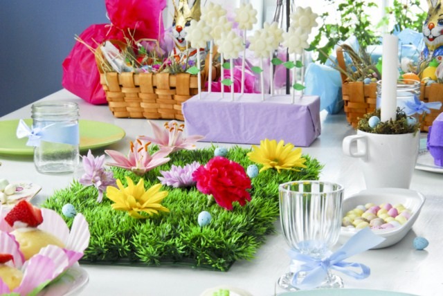 idei de decorare a mesei de Paști, faceți-vă delicii cu flori de gazon decorațiuni de masă de Paști, faceți bunătăți cu flori de gazon