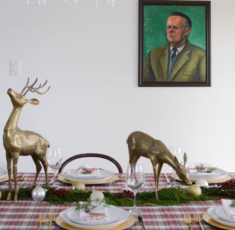 Decor de masă Tinker cu cerbi, bilă de aur, ramuri de chiparos Decorarea mesei-Crăciun-verde-auriu-trandafir-idee