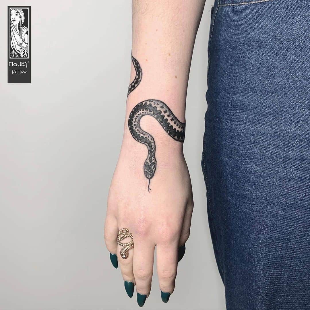 Braccialetto ispirato al serpente tatuaggio