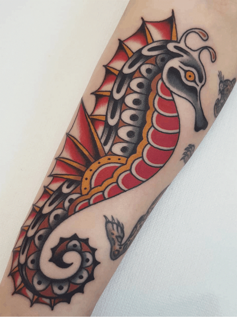 Images de tatouage d’hippocampe Red Design