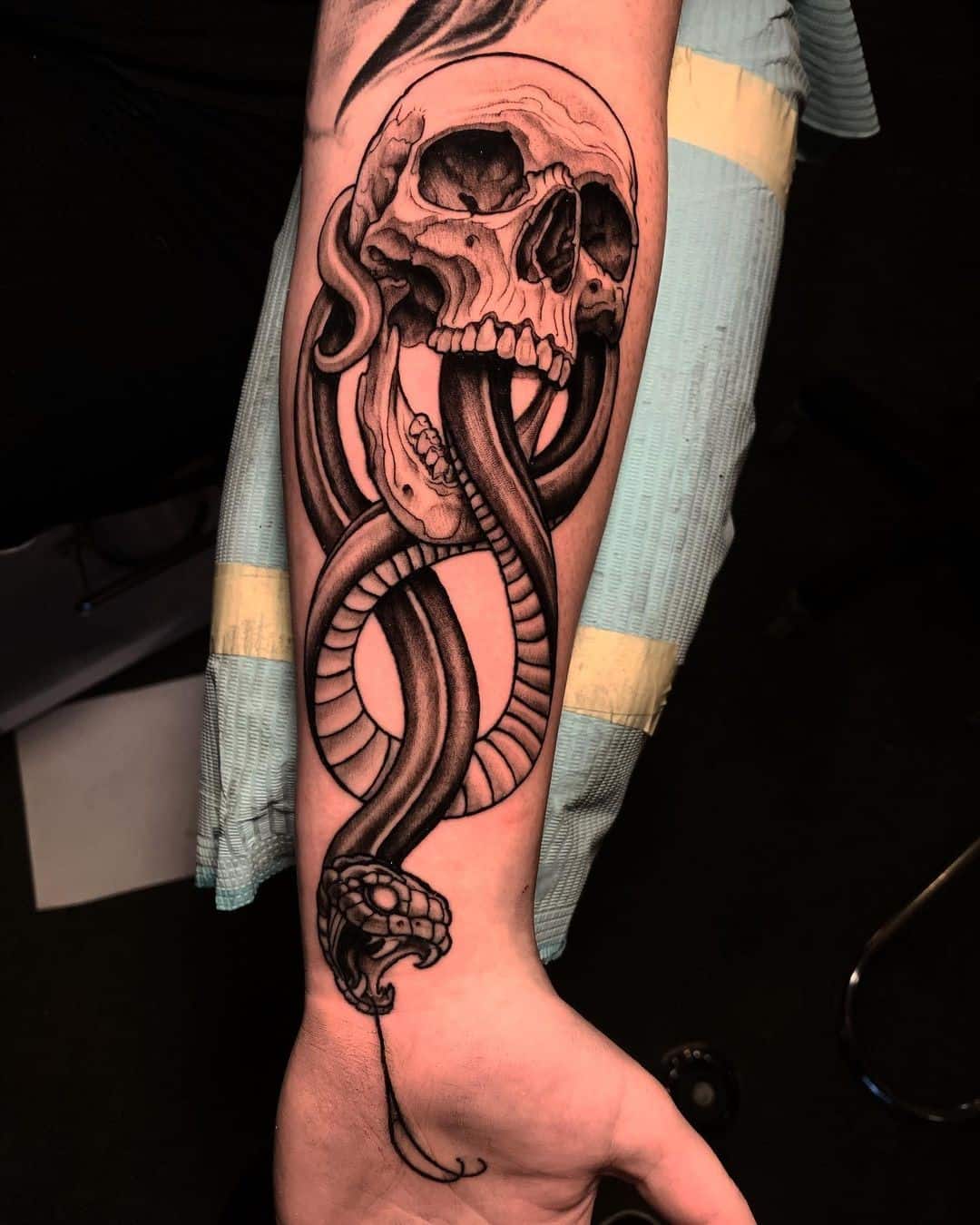 „Black Arm Detailed Death Eater“ tatuiruotė
