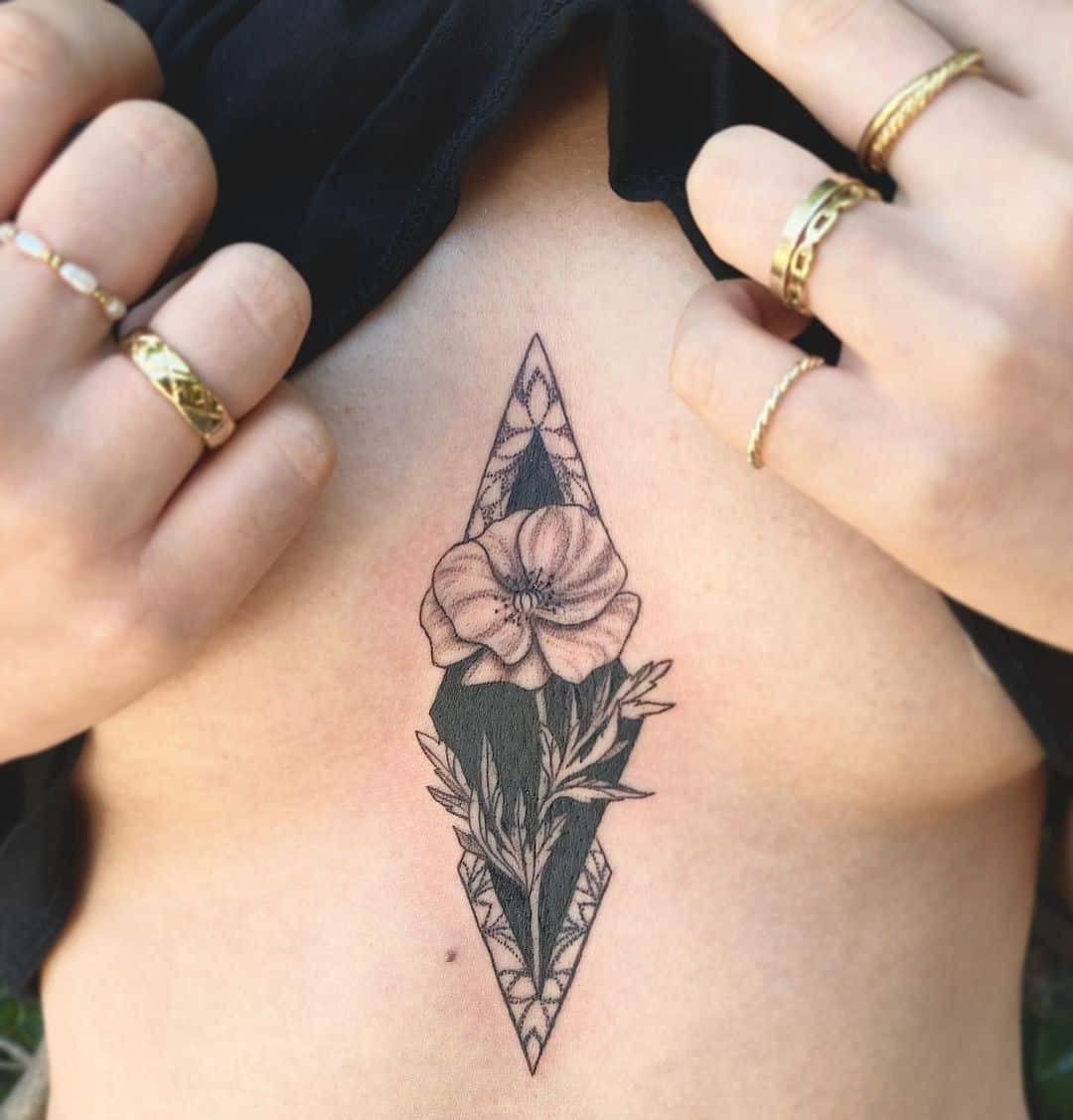 ミドルチェストピースポピーフラワー