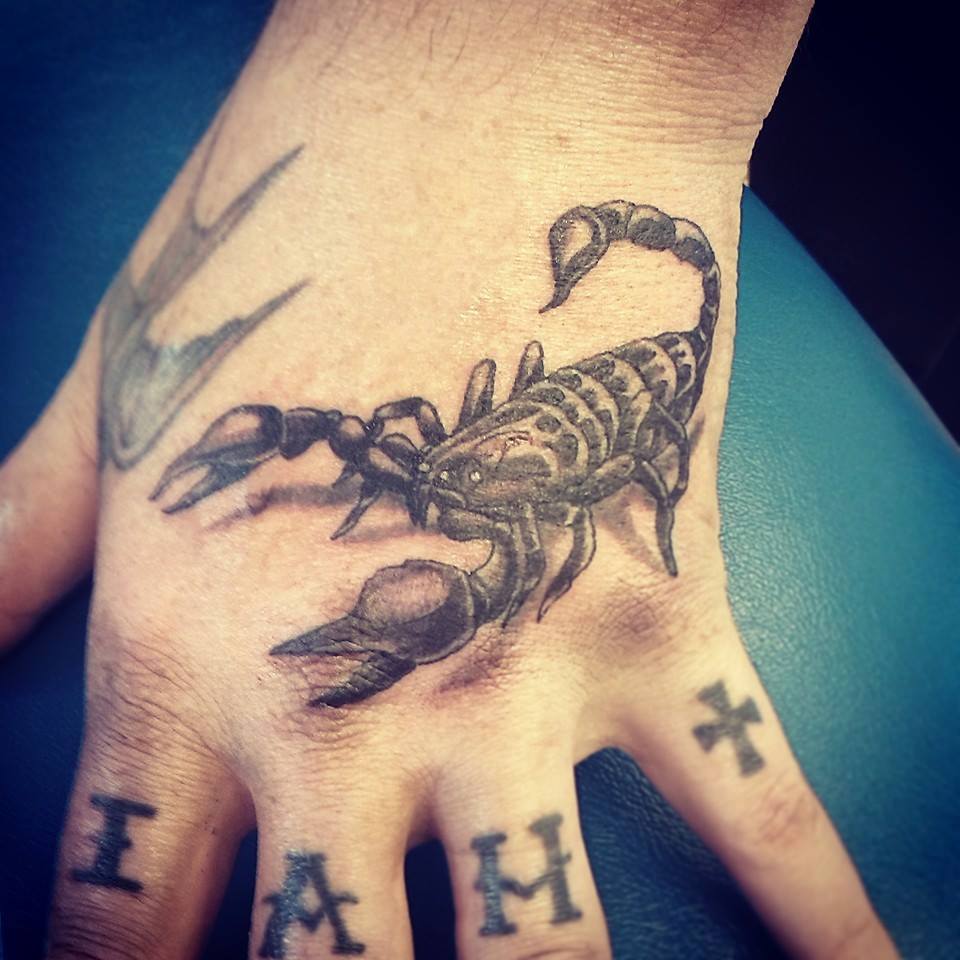 Tatuadores em Bundaberg