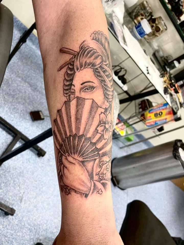 Tatuadores em Bundaberg