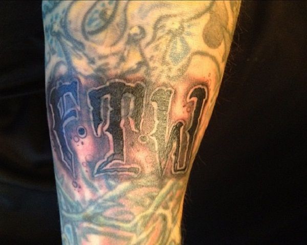tetovaža travis barker-fwt