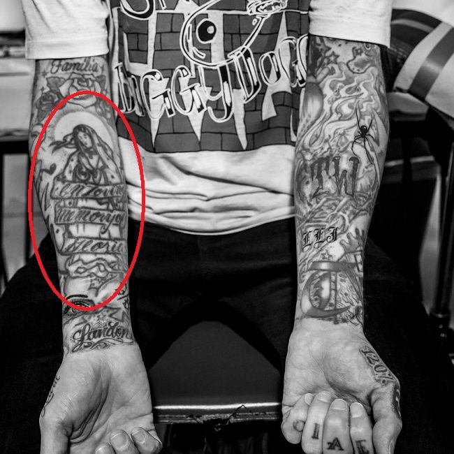 travis barker-djevica Mary tetovaža