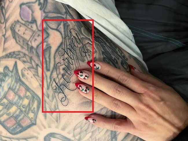 Travis Barker-Kourtney-Tattoo