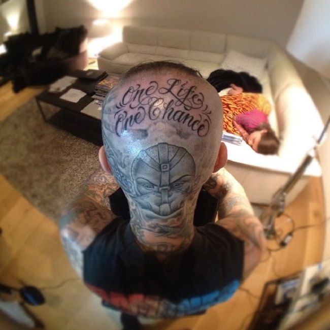 travis barker-jedan život jedna šansa tetovaža