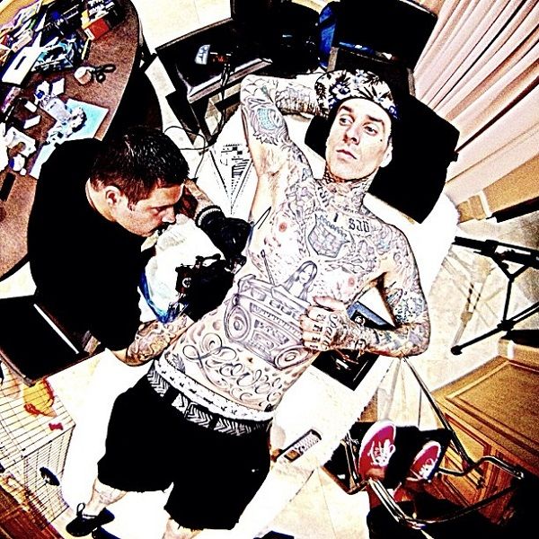 travis barker-cadillac tetovaža