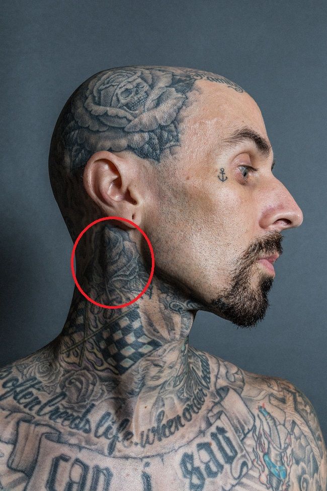 tetovaža travis barker-rose