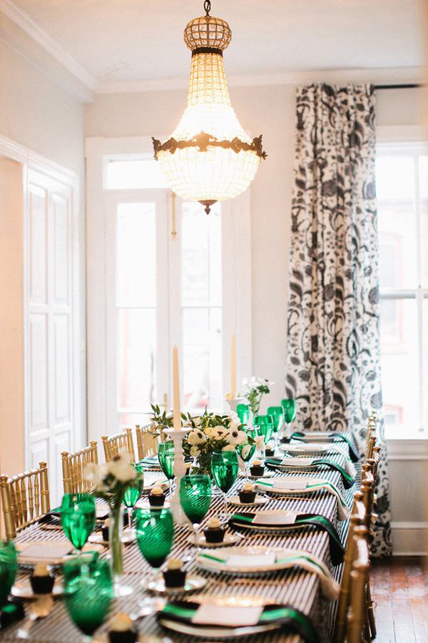 Verde smarald 2013 idei de decorare masă ochelari Tendință verde smarald 2013 design interior decorare masă idei ochelari