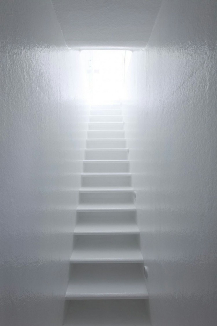 scări stil minimalist coridor design pereți albi