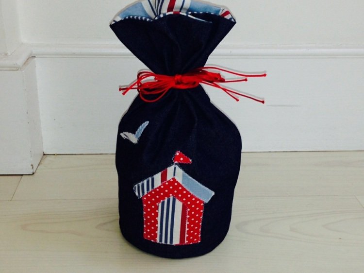 Geantă opritoare cu bază solidă din carton dop-ușă-coase-geanta-din-dantelă-motiv-casă-dăruiește-decor-gospodărie