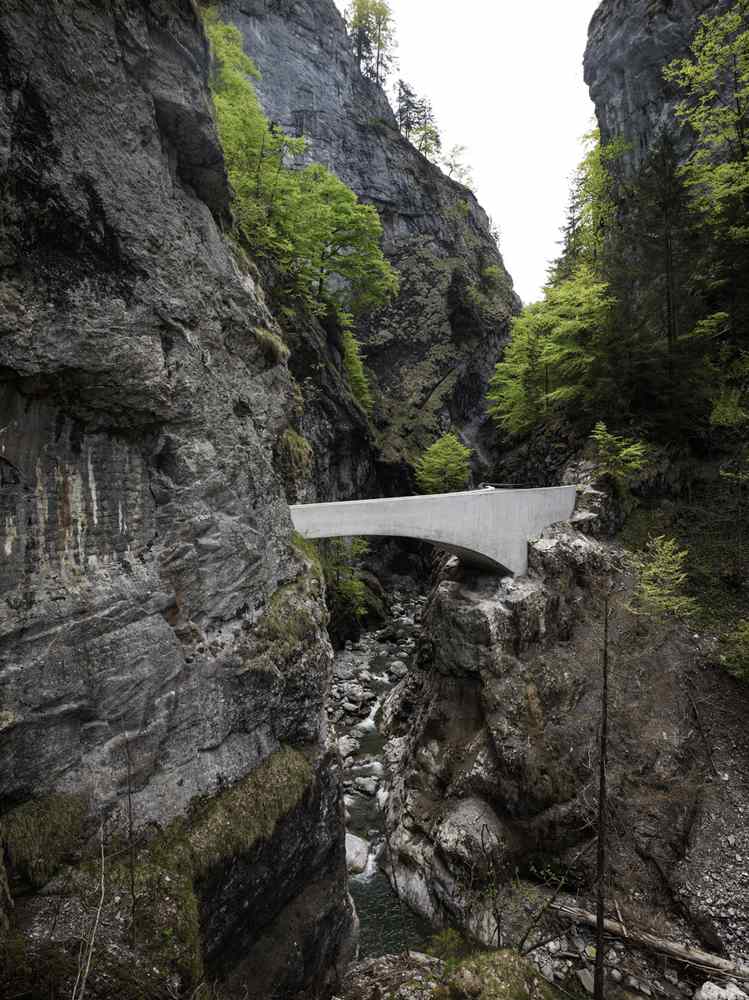 tunel-alpi-austria-schaufelschluchtbruecke-constructie drumuri-munti-peisaj-stanca