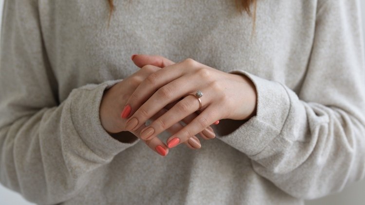 ultimele tendințe inel de logodnă cu diamante